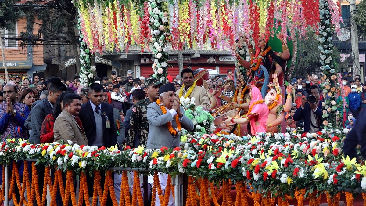 राष्ट्रपति, उपराष्ट्रपतिद्वारा छठीमाताको पूजा